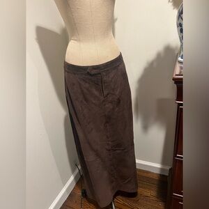 EDDIE BAUER Seattle Suede Washable Sueded Skirt, size 8